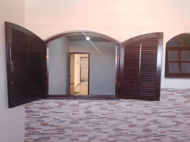 Casa para Locação em Carapicuíba, Vila Veloso, 2 dormitórios, 1 suíte, 1 banheiro