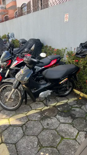 Biz c100 2005 bem cuidada