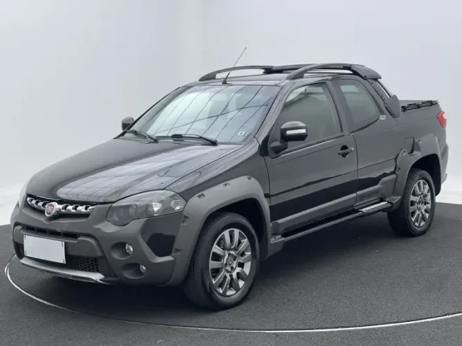 Fiat Strada Adv.ext./ Ext. 1.8 Locker Flex CD 2015