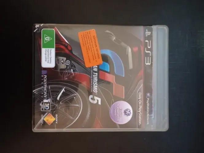 Jogo de Playstation 3 (Gran turismo 5 the real driving simulator)