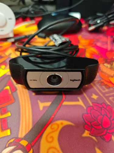 Logitech c930