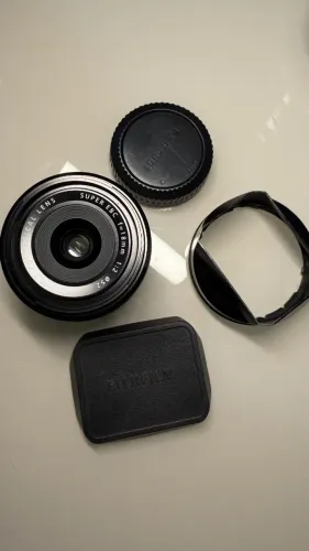 Lente Fujifilm XF 18mm f/2.0 R