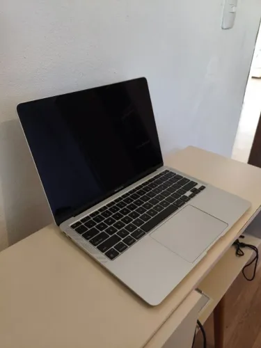 Macbook Air M1