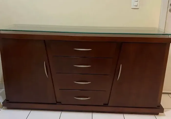 BUFFET DE MADEIRA PARA SALA