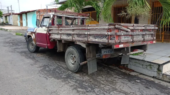 Chevrolet C-14 2.5/4.1 1974