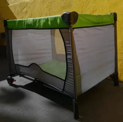 Berço Portátil Infantil (cercadinho)