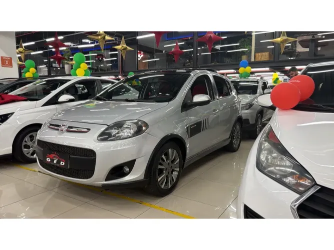 Fiat Palio Sporting 1.6 Flex 16V 5P 2015