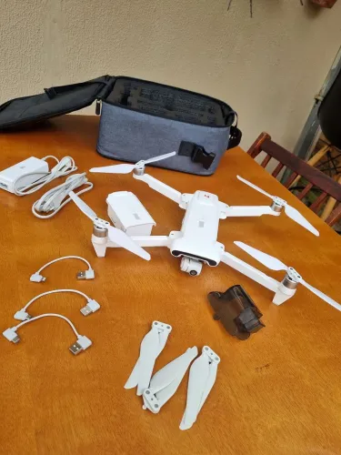 DRONE FIMI X8 SE 2022 V2 (SEM CONTROLE)