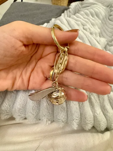 Chaveiro do Harry Potter, original, cor gold, sem riscos 