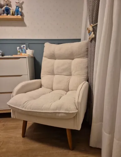 Poltrona amamentação quarto