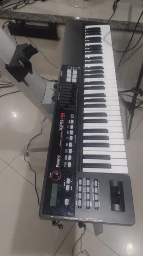 ROLAND XPS 10