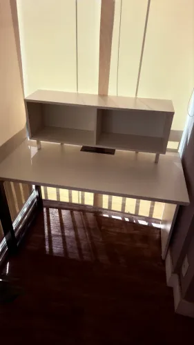 Escrivaninha estilo industrial - casa/escritório