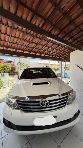 Toyota Hilux SW4 SRV D4-d 4X4 3.0 TDI Dies. AUT 2014