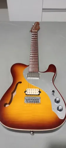 Guitarra Telecaster Strinberg com Malagoli