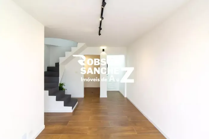 Cobertura a venda no Jardim Marajoara com 3 quartos, 1 suíte, 2 vagas, 142m², pronto para