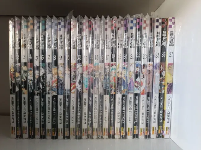 Coleção mangá D.Gray-Man 1 ao 27