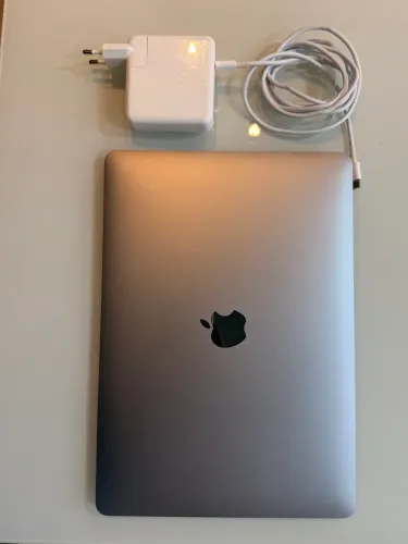 MacBook Air M1 2020