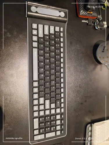 Teclado Sem Fio Flexível Enrolável de Silicone 2.4GHz - Novo