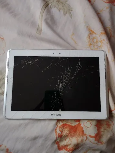Vendo Galaxy Tab 2 10.1 - para reparo ou peças