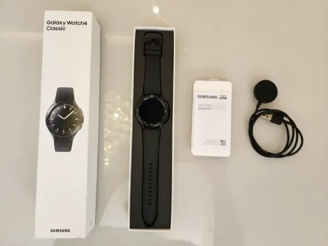 Samsung Galaxy Watch4 Classic (bluetooth) Sm-r890
