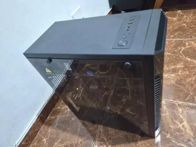 PC Gamer completo I5 - 10400F 8gb DDR4XPG - SSD240 gb  