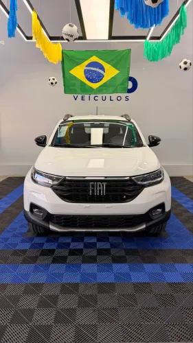 Fiat Strada Volcano 1.3 Flex 8V CD 2027