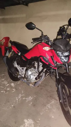 Moto Fan 160 2025
