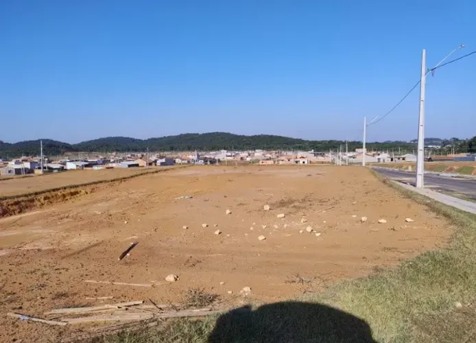 TERRENO À VENDA - OPORTUNIDADE DE REPASSE
