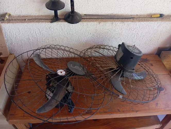 2 VENTILADORES 1 FUNCIONANDO.