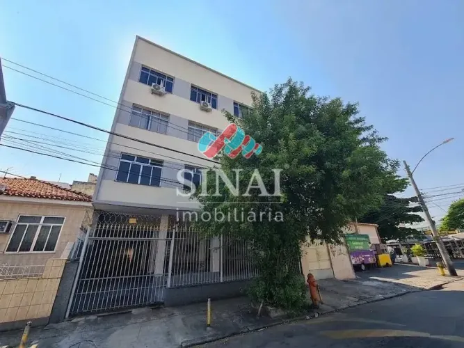 Apartamento Padrão com 2 Quartos na Vila da Penha