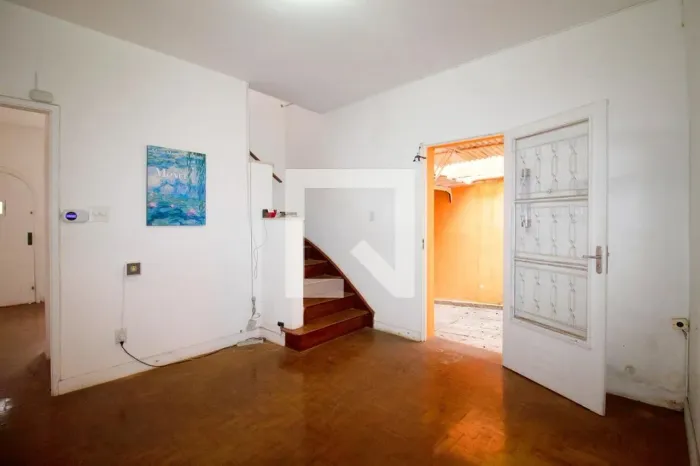 Casa à Venda - Pinheiros, 3 Quartos, 140 m2