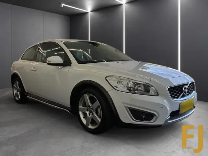 Volvo C30 2.0 145cv 2012
