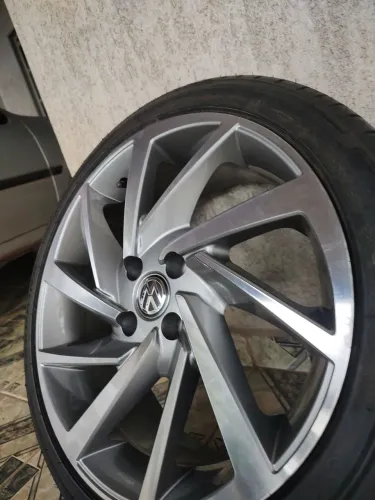 Rodas novas pneus novos aro 17 4 100 prata 