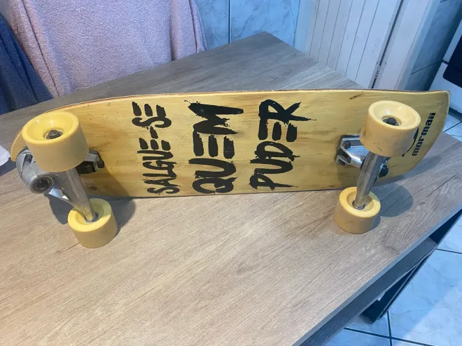 Skate simulador surf