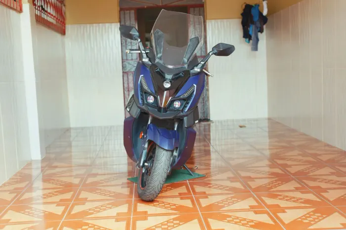 Cruisym 300 