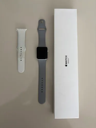 Apple Watch Série 3 - 42mm