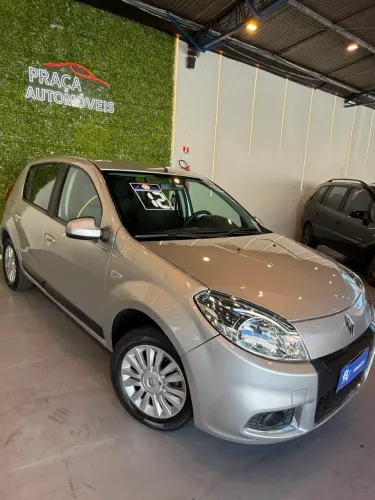 Renault Sandero Privilège Hi-flex 1.6 16V 5P AUT 2012
