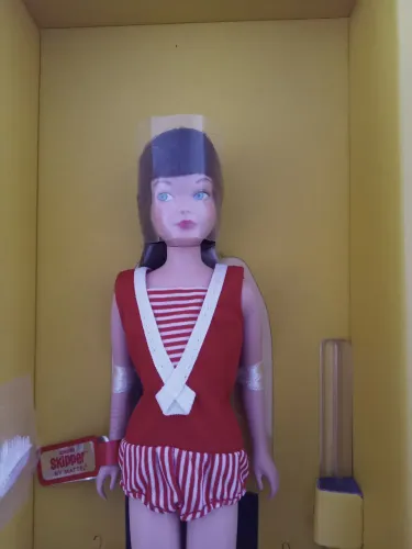 Barbie Signature, 60º Aniversário da Skipper