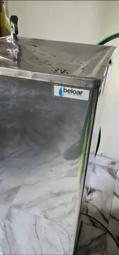 Bebedouro inox de coluna 127v