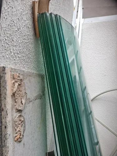 Vidros curvos 2,000 X 0,90.