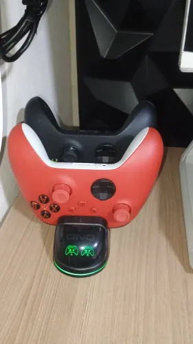 Controle Xbox séries mais base de carregamento e bateria.