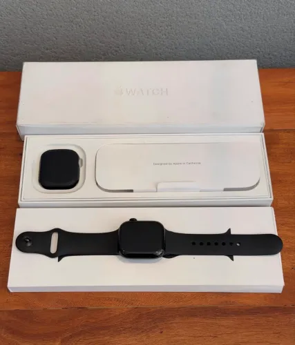 Apple Watch Series 11 46mm GPS Jet Black Novo Lacrado