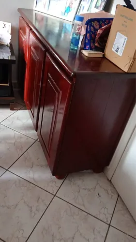 Buffet/aparador em madeira Angelim 