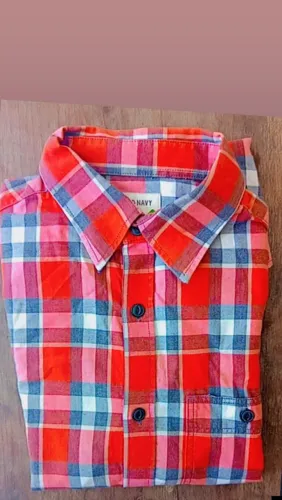 Camisas quadriculada franelada tamanho MM usada 2 x apenas