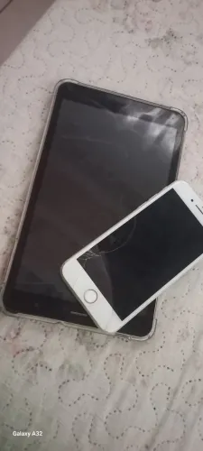 Celulares danificados