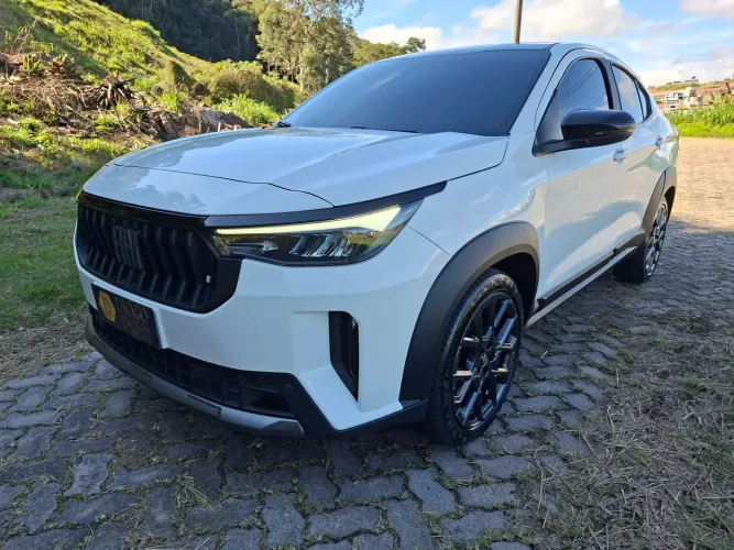 Fiat Fastback Impetus 200 T. AUT (hibrído) 2026