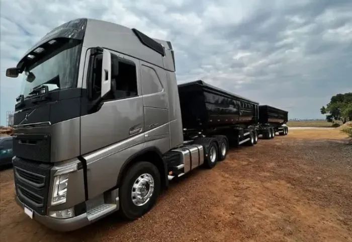 Volvo Fh 540 Rodocaçamba ( Passo A Divida )