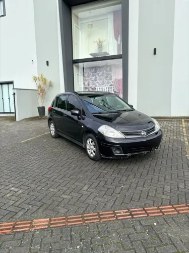 Nissan Tiida S 1.8/1.8 Flex 16V Mec. 2011