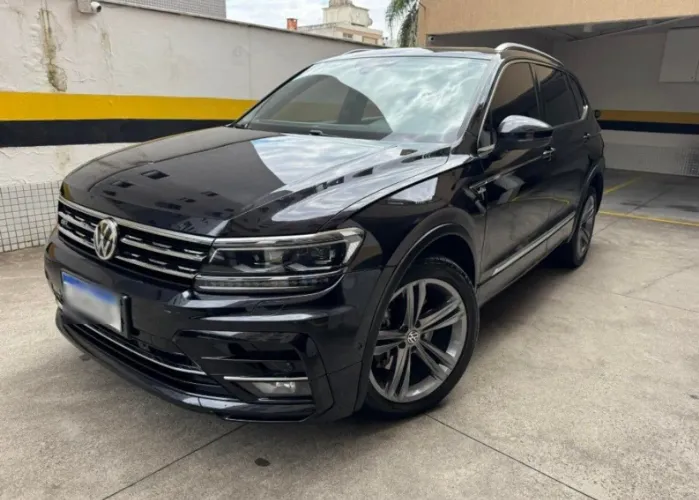 Volkswagen Tiguan Allspac R-line 350 TSI 2.0 4X4 2018