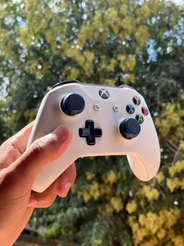 Controle Xbox One Original Recarregável